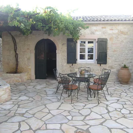 Traditional Stone Villa Olympia Viggla Exterior photo