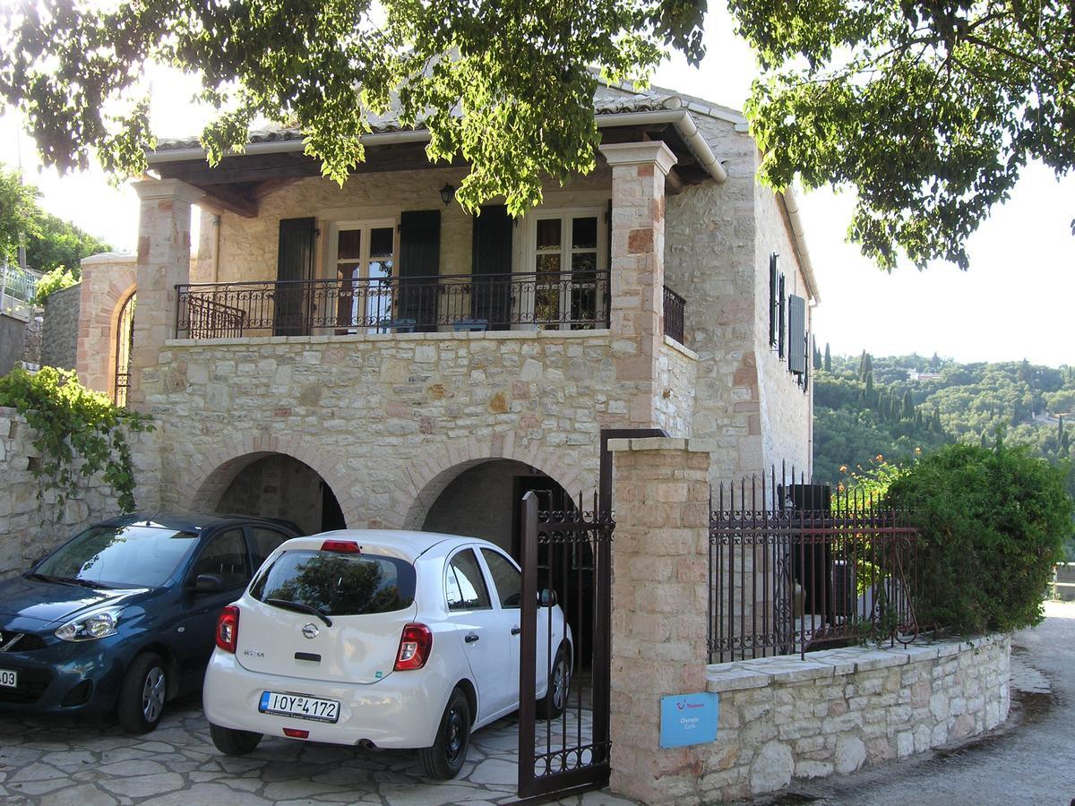Villa Traditional Stone Olympia Viggla